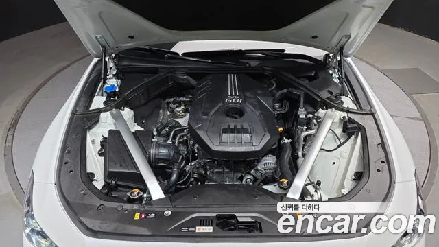 Genesis G70 2019 thumb 6