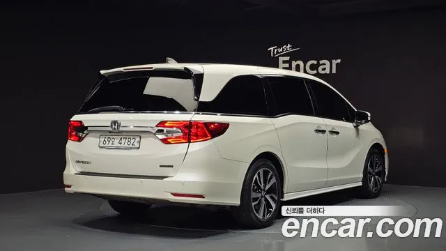 Honda Odyssey 2019 thumb 2