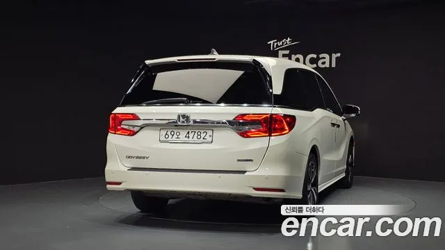 Honda Odyssey 2019 thumb 4