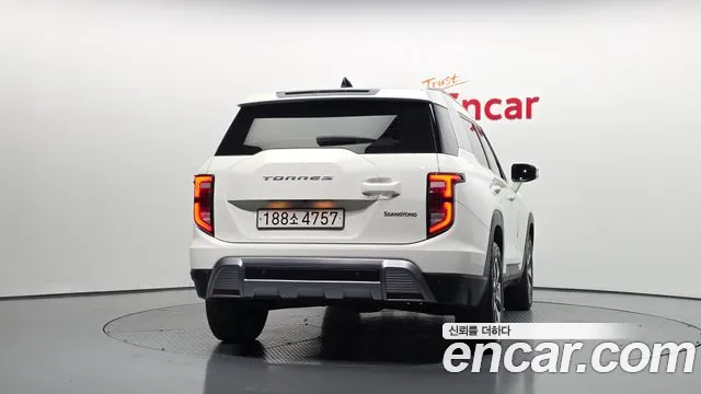KG_Mobility_Ssangyong Torres 2022 thumb 4