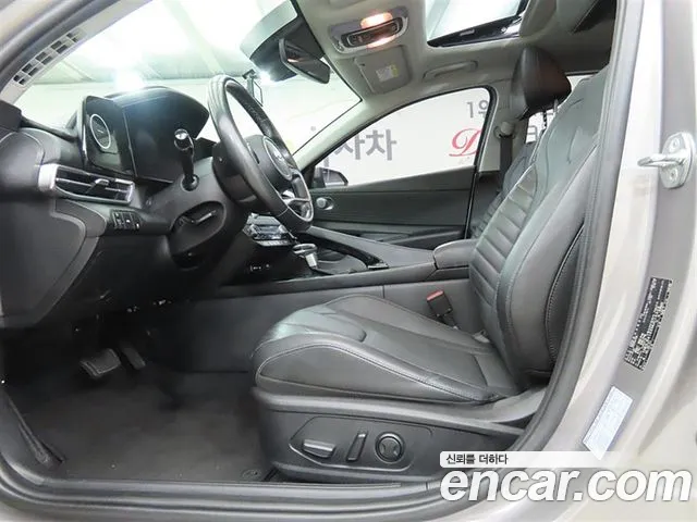 Hyundai Avante 2020 thumb 5