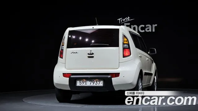 Kia Soul 2011 thumb 4