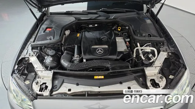 Mercedes-Benz E-Класс 2017 thumb 5