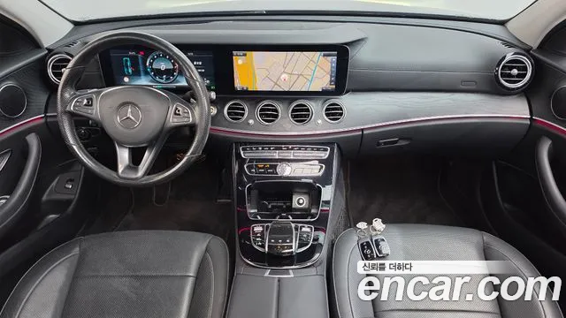 Mercedes-Benz E-Класс 2017 thumb 6