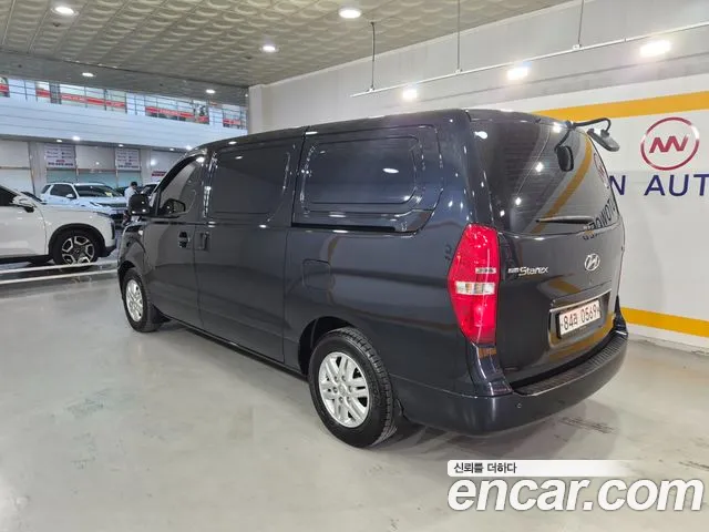 Hyundai Starex 2019 thumb 4