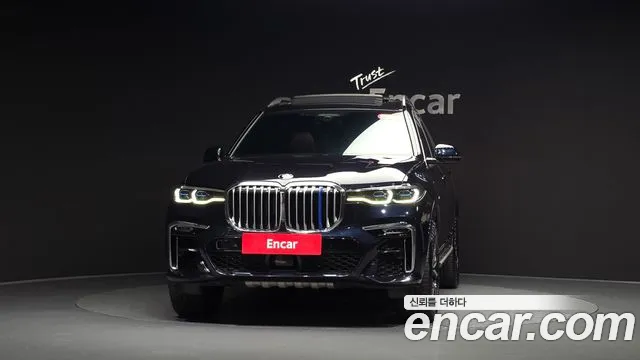 BMW X7 2021 thumb 2