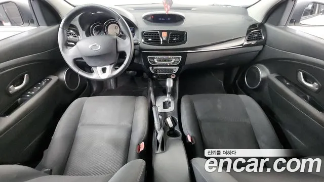 Renault-KoreaSamsung Fluence 2016 thumb 7