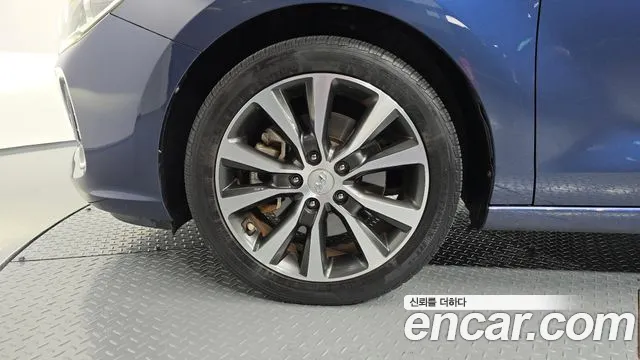Hyundai i30 2017 thumb 5