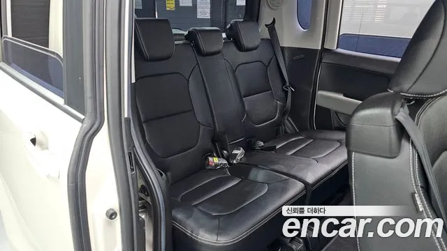 Kia Ray 2023 thumb 11