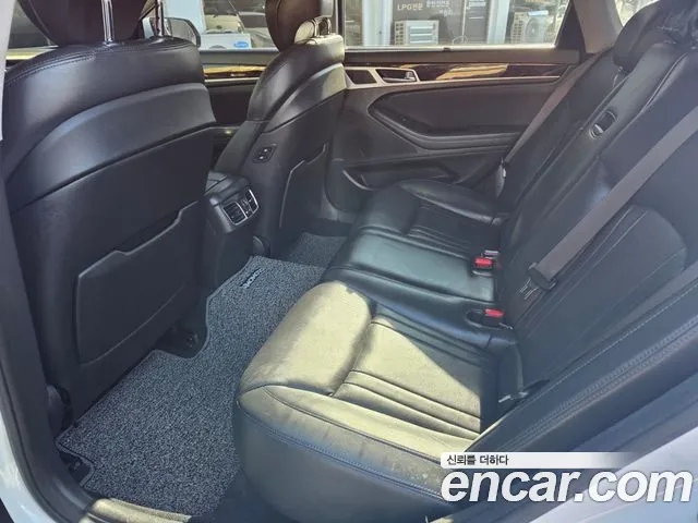 Hyundai Genesis 2014 thumb 8