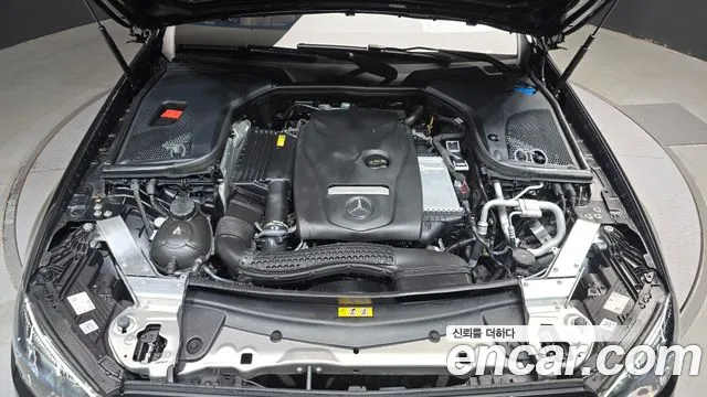 Mercedes-Benz E-Класс 2023 thumb 6