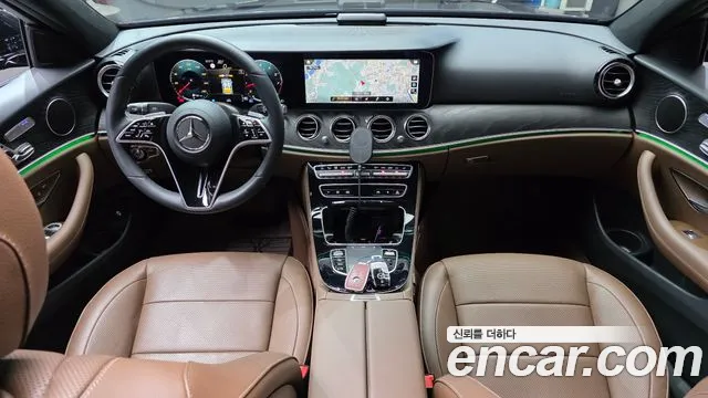 Mercedes-Benz E-Класс 2023 thumb 7