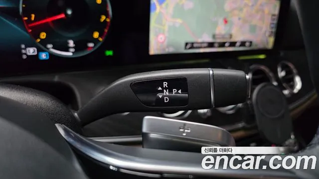 Mercedes-Benz E-Класс 2023 thumb 9
