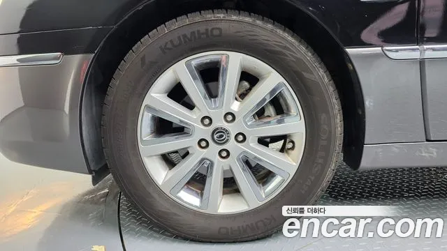 Kia Opirus 2011 thumb 5