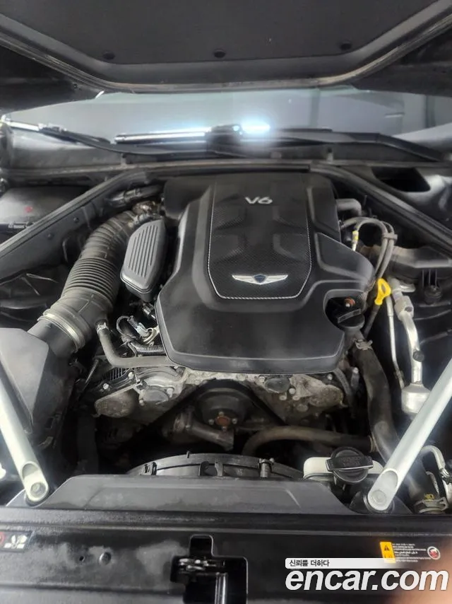 Genesis G90 2020 thumb 6