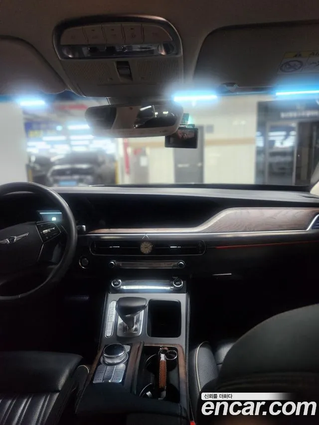 Genesis G90 2020 thumb 7