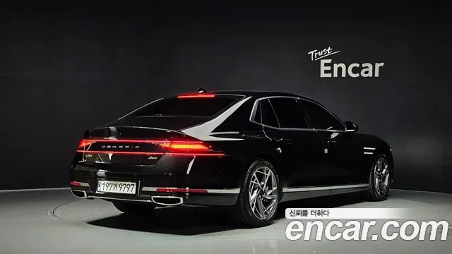 Genesis G90 2022 thumb 2