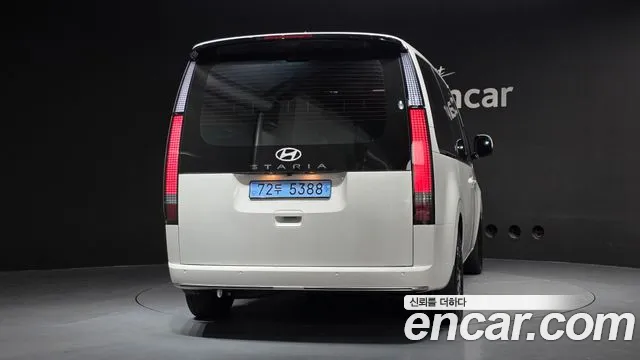Hyundai Staria 2026 thumb 4