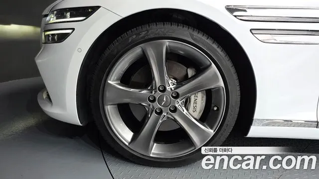 Genesis G80 2023 thumb 5