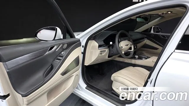 Genesis G80 2023 thumb 10