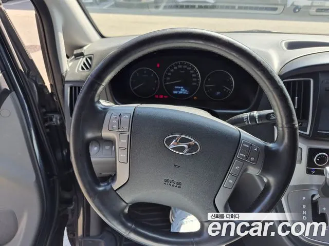 Hyundai Starex 2018 thumb 4