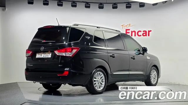 KG_Mobility_Ssangyong KORANDO 2013 thumb 2