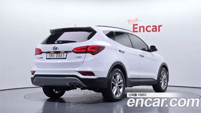 Hyundai Santa Fe 2016 thumb 2