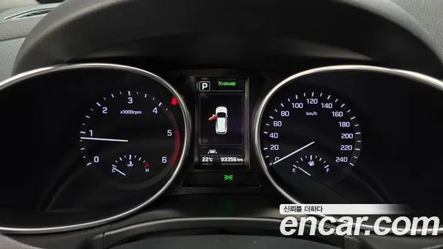 Hyundai Santa Fe 2016 thumb 8