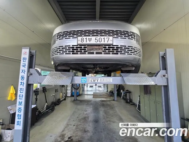 Hyundai Staria 2021 thumb 5
