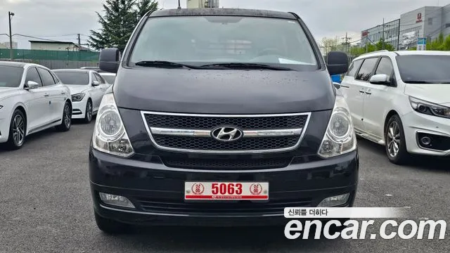 Hyundai Starex 2011 thumb 3