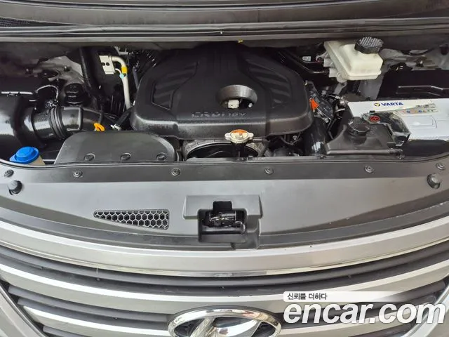 Hyundai Starex 2017 thumb 7