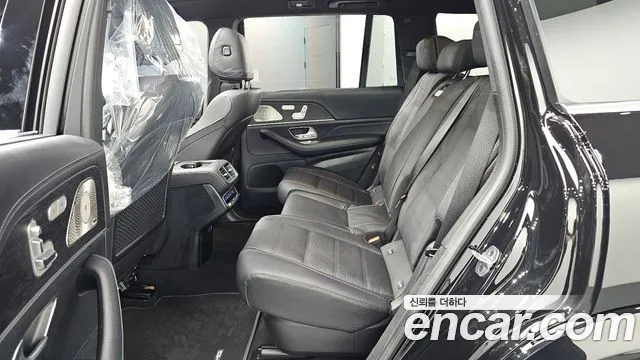 Mercedes-Benz GLS 2025 thumb 12