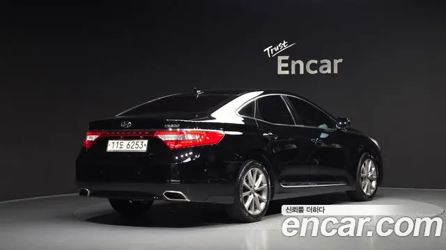 Hyundai Grandeur 2015 thumb 2
