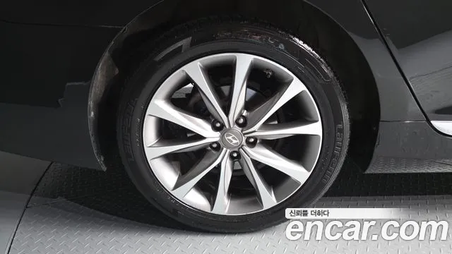 Hyundai Grandeur 2015 thumb 5