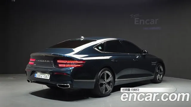 Genesis G80 2022 thumb 2