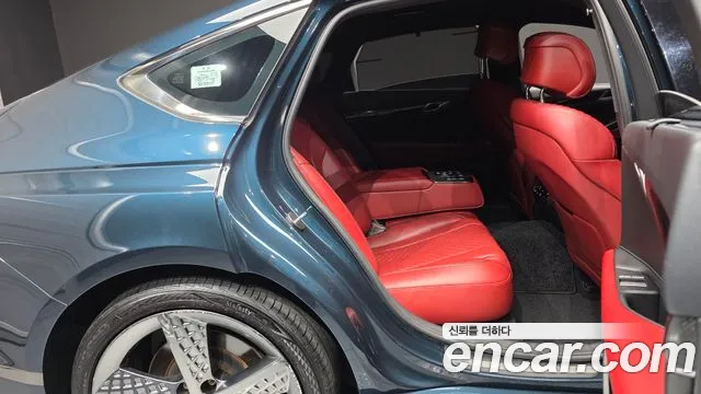 Genesis G80 2022 thumb 12