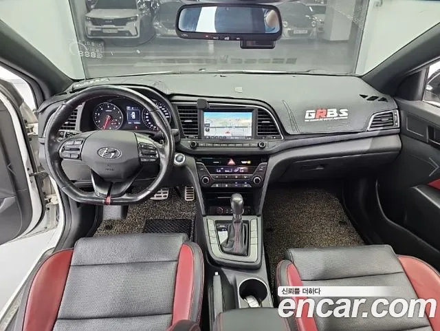 Hyundai Avante 2016 thumb 7