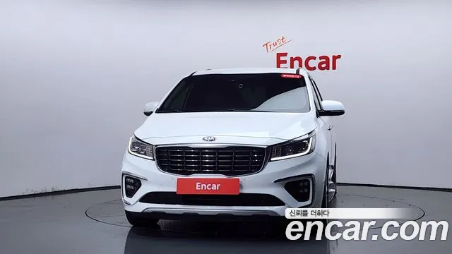 Kia Carnival 2019 thumb 2