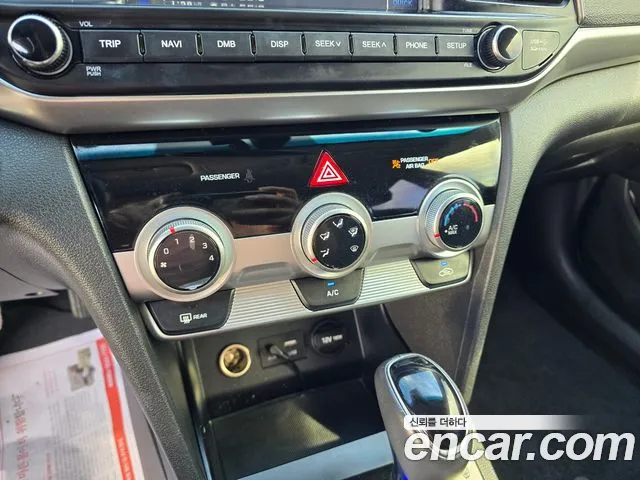 Hyundai Avante 2018 thumb 9