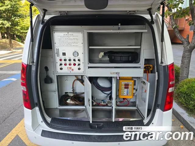 Hyundai Starex 2017 thumb 5