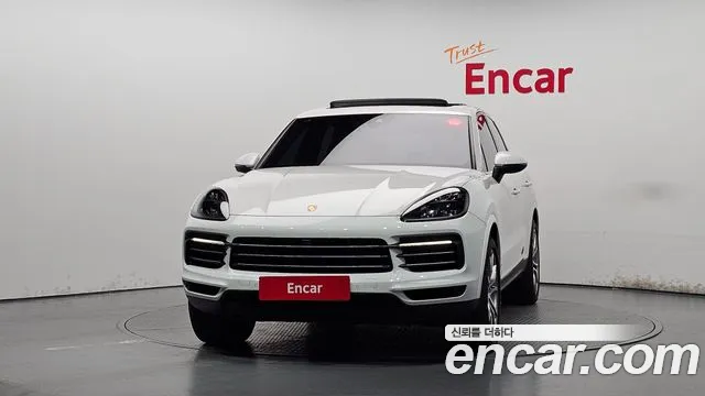 Porsche Cayenne 2020 thumb 3