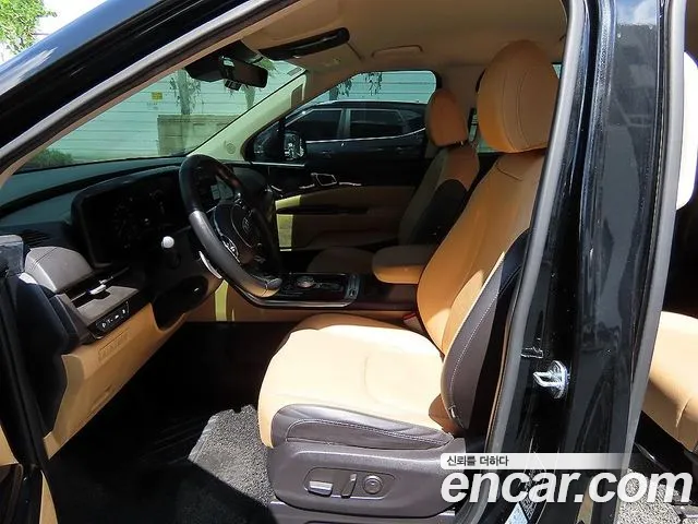 Kia Carnival 2021 thumb 5
