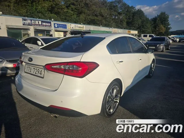 Kia K3 2013 thumb 4