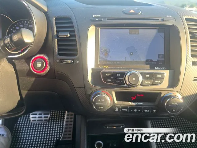 Kia K3 2013 thumb 7