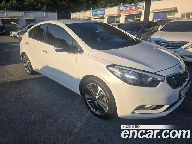 Kia K3 2013 thumb 11