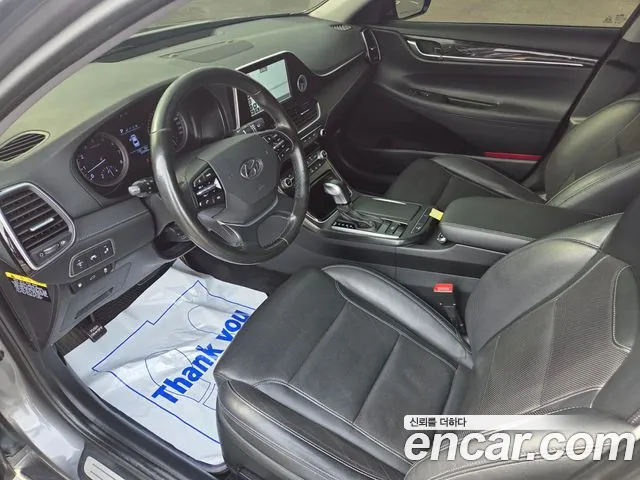 Hyundai Grandeur 2017 thumb 9