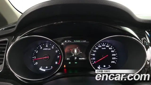 Kia Carnival 2019 thumb 8
