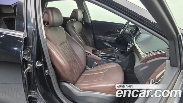 Hyundai Aslan 2015 thumb 11