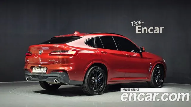 BMW X4 2020 thumb 2