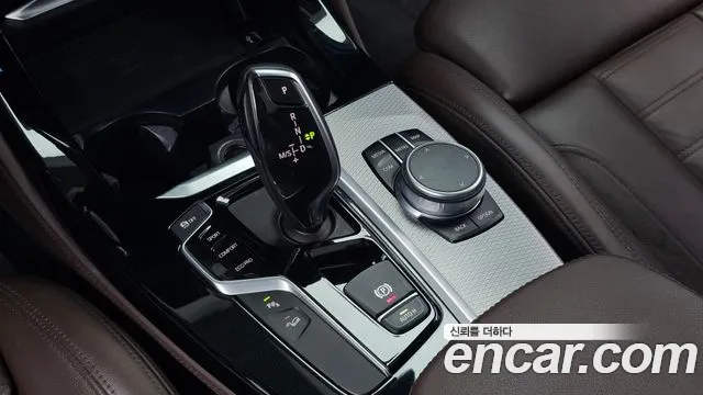 BMW X4 2020 thumb 9